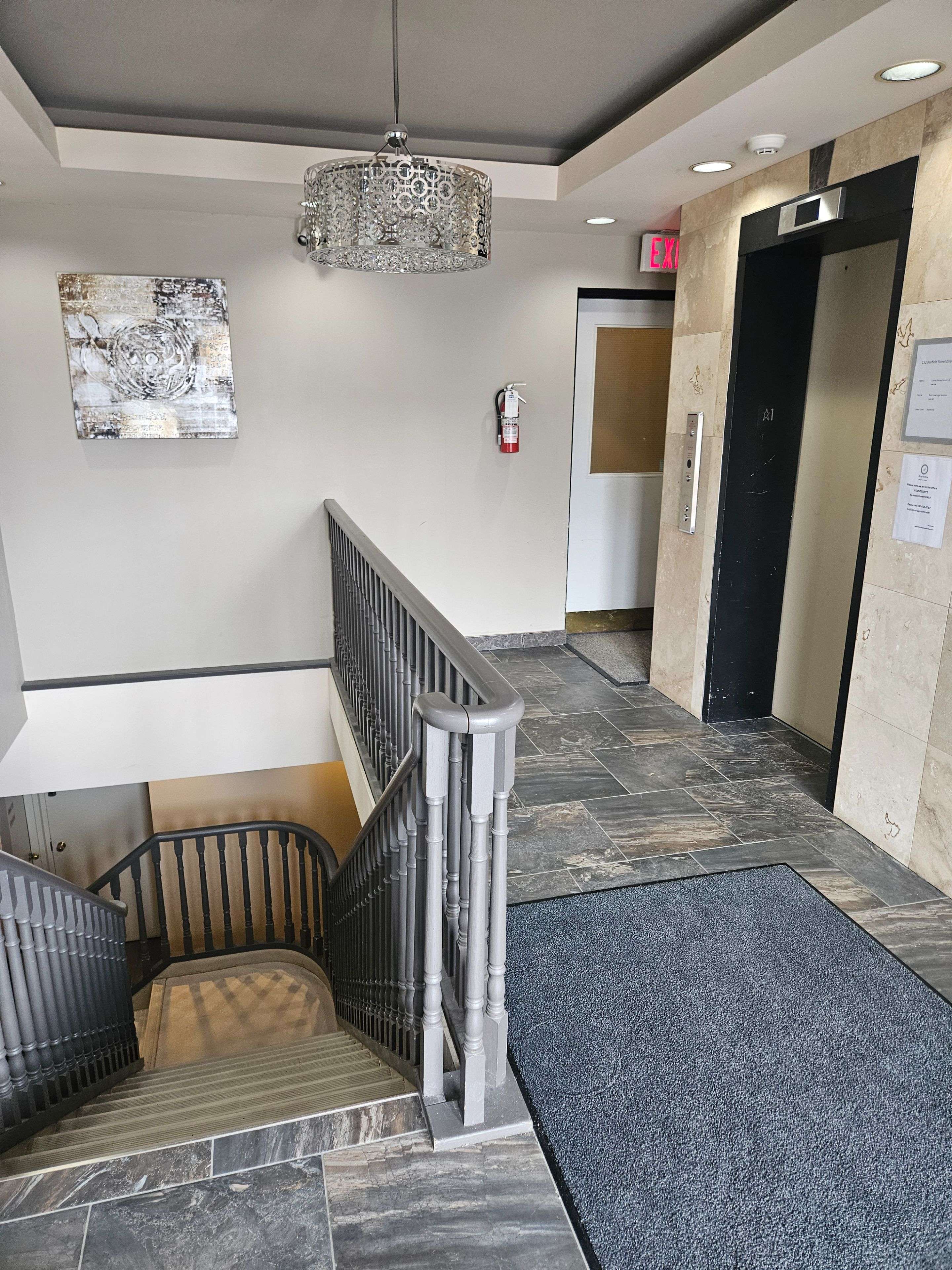 Barrie, ON L4M 3B5,152 Bayfield ST #Lower Level