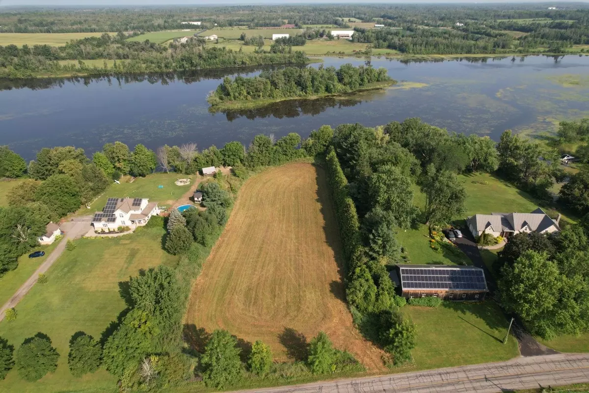 North Grenville, ON K0G 1J0,LOT 17 River RD