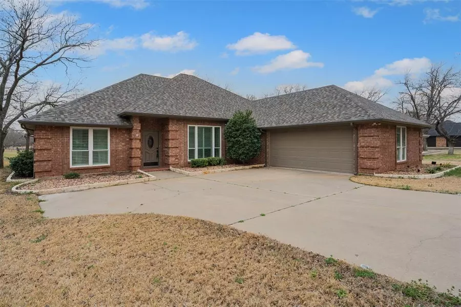 5215 Wedgefield Road, Granbury, TX 76049