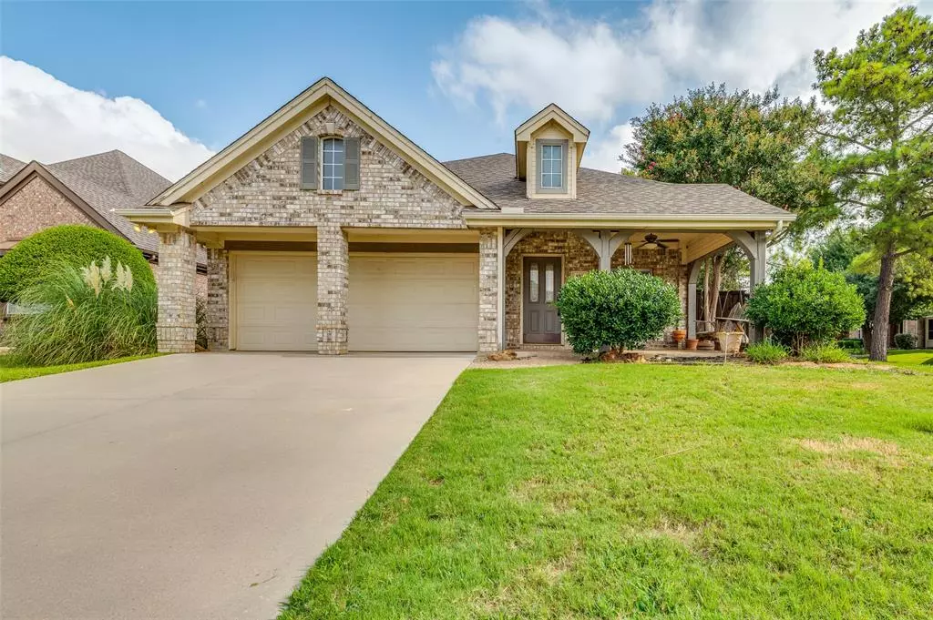 Irving, TX 75063,401 Cosbie Court