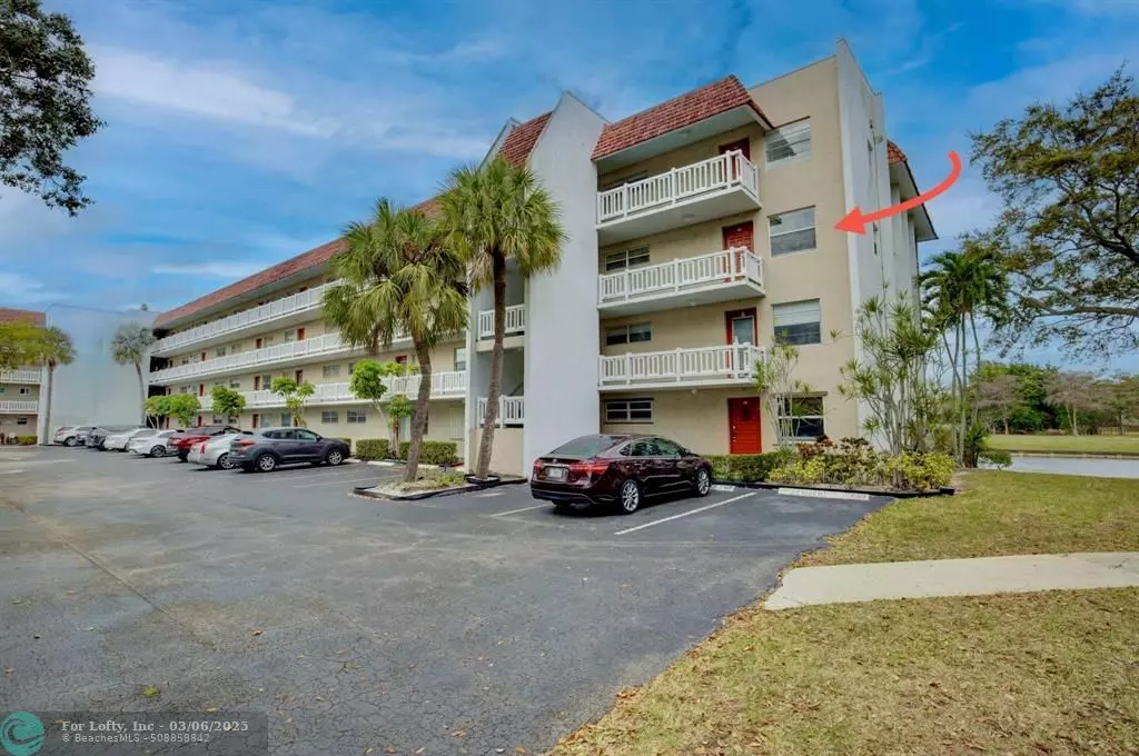 Lauderhill, FL 33319,3551 Inverrary Dr  #312