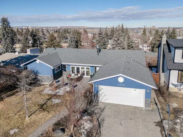 2332 Sunset AVE Southwest, Calgary, AB T3C 2M8