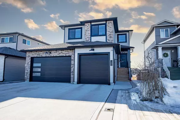 12806 Royal BLVD, Grande Prairie, AB T8V 6J6