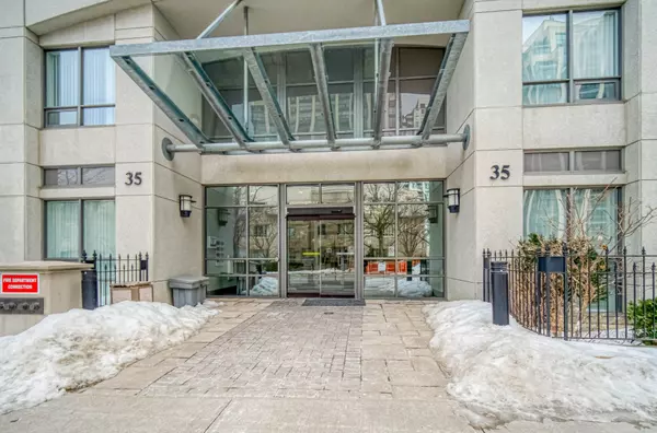 35 Hollywood AVE #1817, Toronto C14, ON M2N 0A9