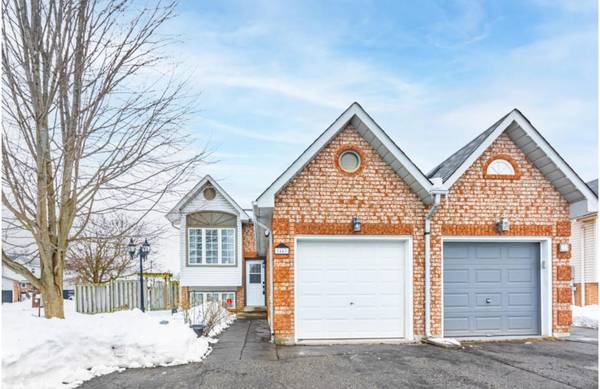 44 Fenwick AVE, Clarington, ON L1C 4S2