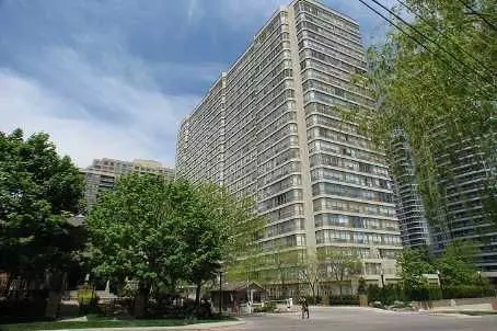 Mississauga, ON L5N 3Z3,55 ELM DR W #903