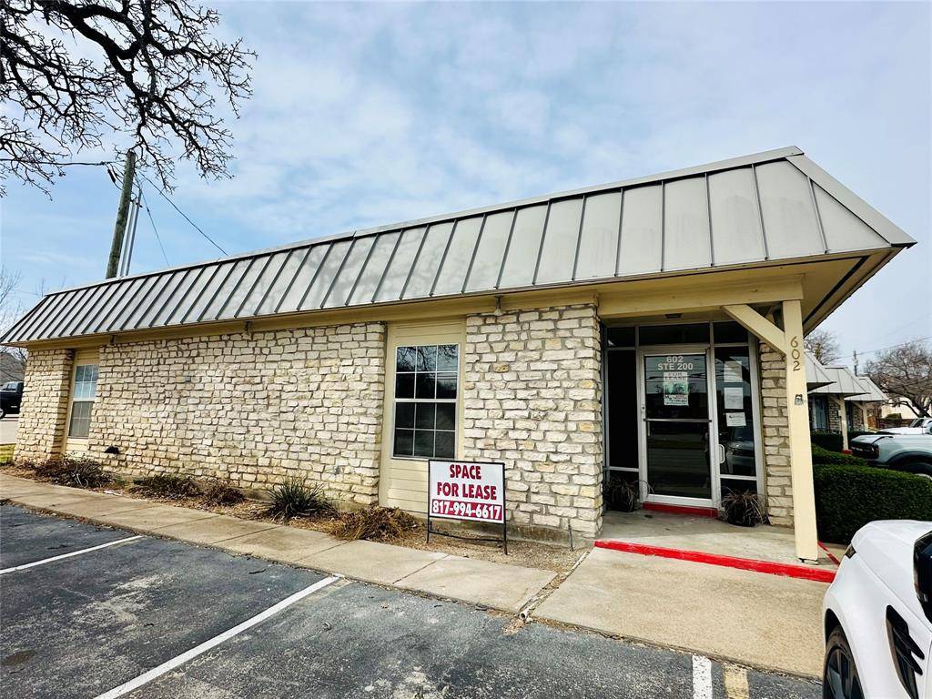 Weatherford, TX 76086,602 S Main Street #200