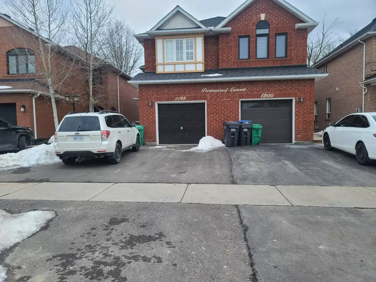 Mississauga, ON L5V 2V3,1198 Prestonwood CRES #MAIN