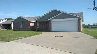 4413 Rob Drive, Granbury, TX 76049