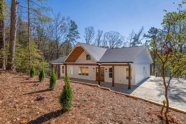 289 Scott Hollow Road, Ellijay, GA 30540