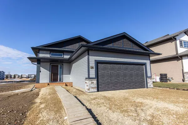 52 Trinity ST, Lacombe, AB T4L 0L1