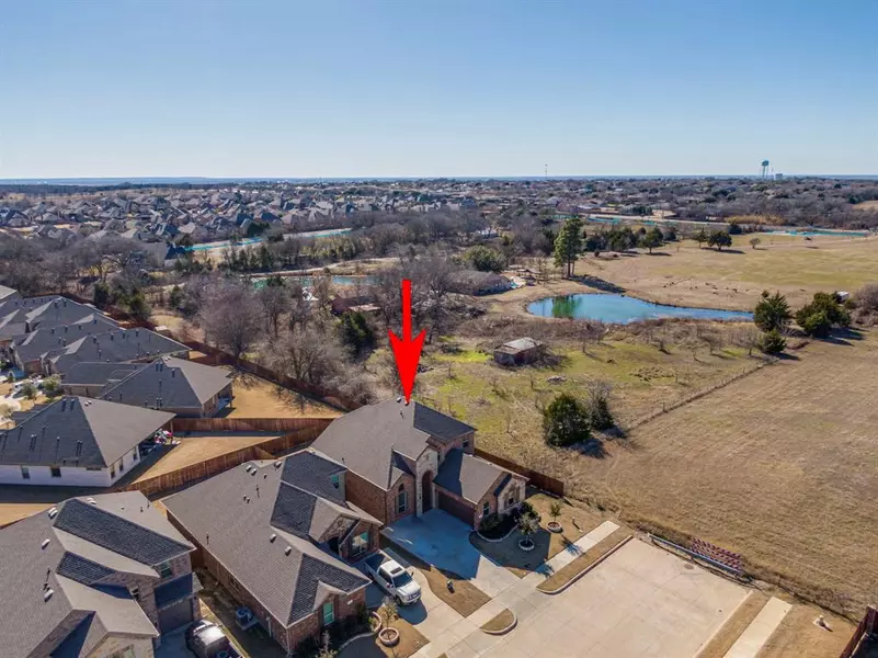 282 Shari Drive, Midlothian, TX 76065