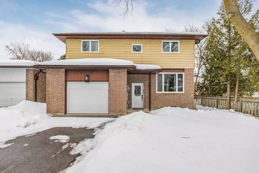 246 East ST, East Gwillimbury, ON L9N 1K8