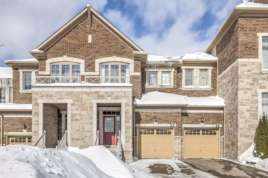 Whitby, ON L1N 5Z7,22 Rimrock CRES