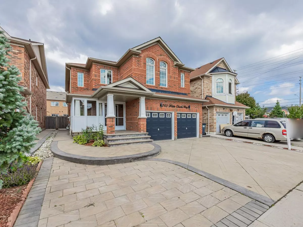 Mississauga, ON L5V 0C2,753 White Clover WAY