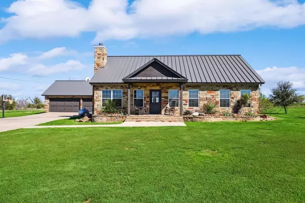 4088 Hells Gate Loop, Strawn, TX 76475