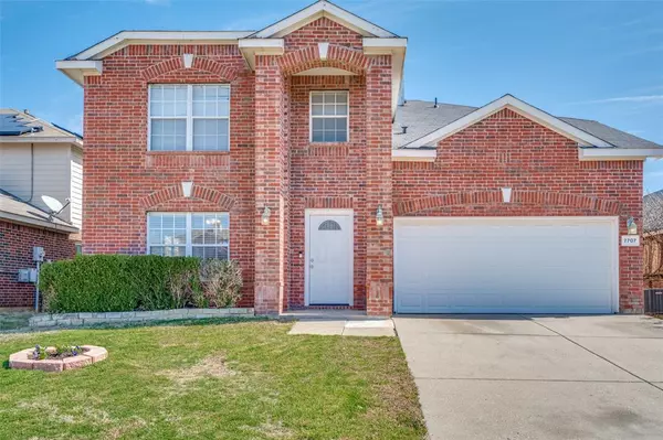 7707 Cresswell Court, Arlington, TX 76001