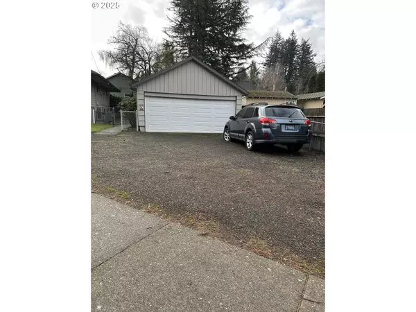 Gresham, OR 97030,689 NE ANDERSON RD