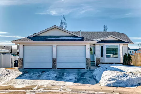 25 Laurel Close, Blackfalds, AB T0M 0J0