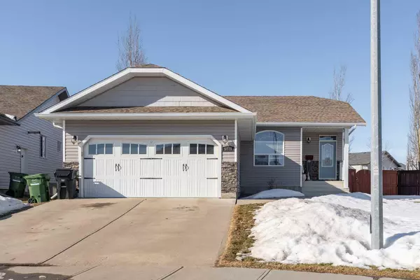 5810 54B AVE, Camrose, AB T4V 5B9