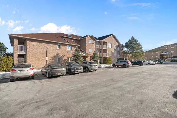 3050 Pinemeadow DR #40, Burlington, ON L7M 3X5