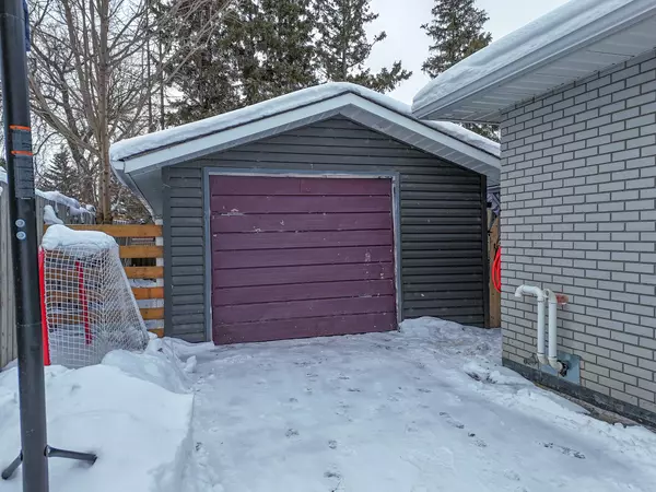 North Bay, ON P1A 1L7,45 Joseph ST