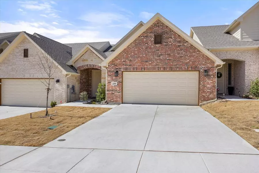 230 Legacy Boulevard, Weatherford, TX 76085