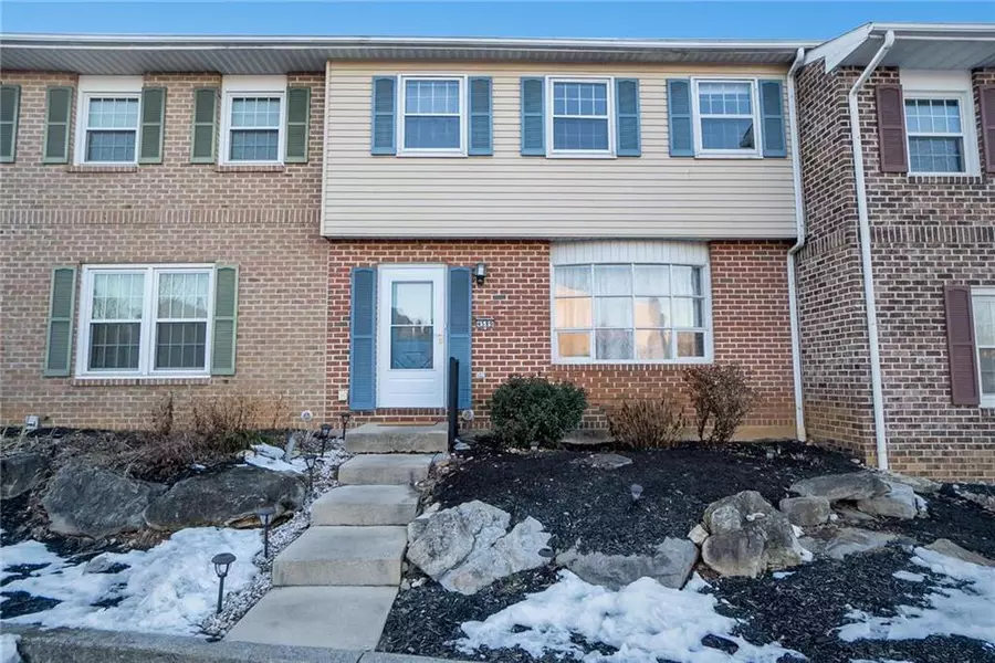 4589 Hedgerow Drive, Lower Macungie Twp, PA 18103