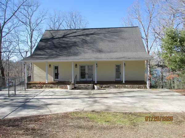 1803 Chatuge Hills Road, Hiawassee, GA 30546