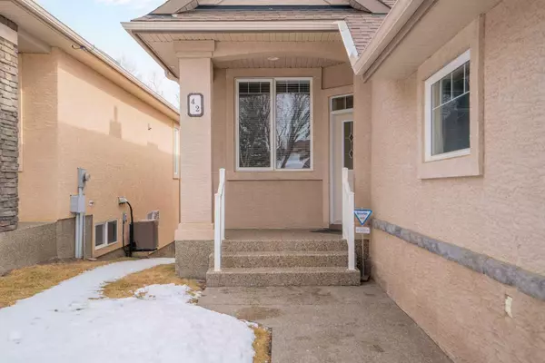 Calgary, AB T3H 5X1,42 Wentworth LNDG Southwest