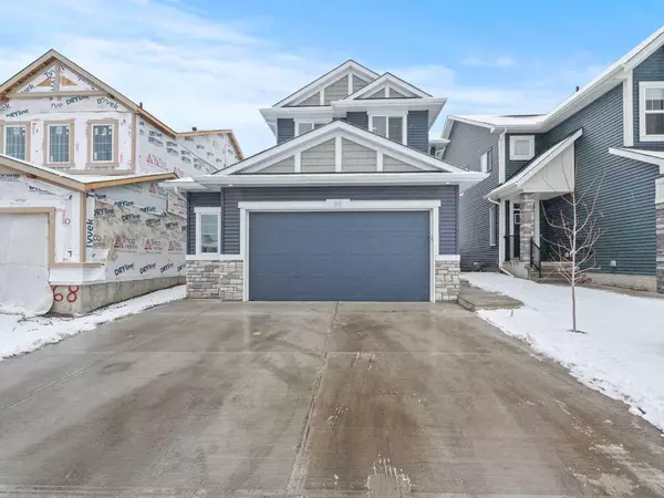 66 Larkspur BND, Okotoks, AB T1S 3K7