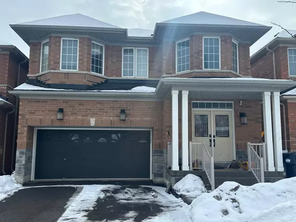 25 Locarno ST, Brampton, ON L6R 3T8