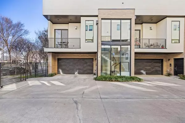 Dallas, TX 75206,1847 Summit Avenue #2A