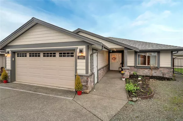 661 Eagle View Pl, Campbell River, BC V9W 0B2