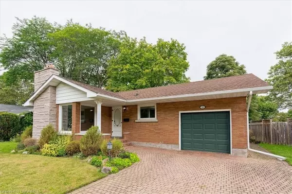 28 Valerie DR, St. Catharines, ON L2T 3G5