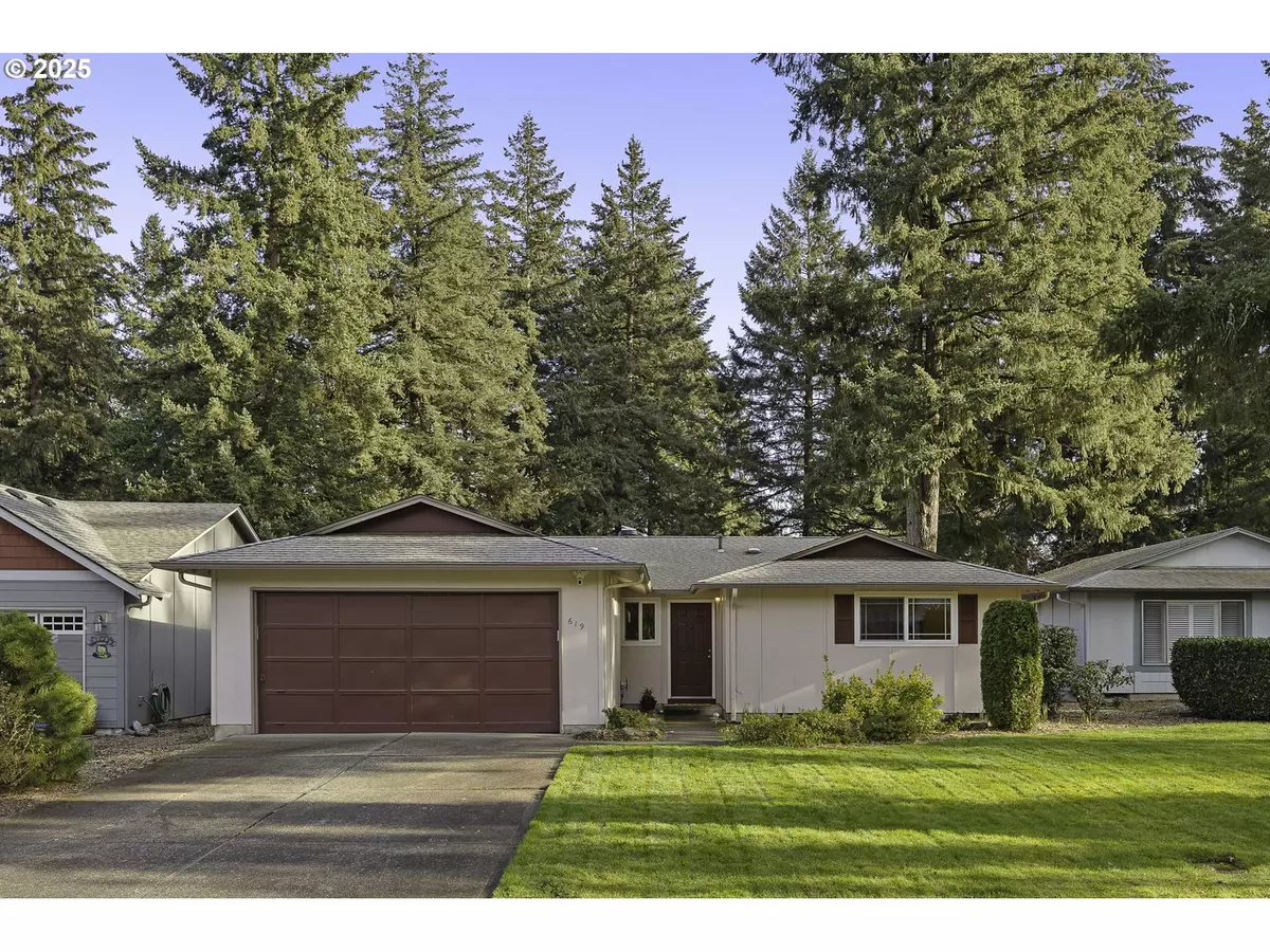 Vancouver, WA 98684,619 NE PINEBROOK AVE