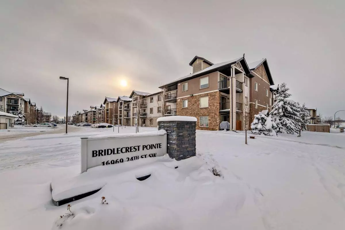 Calgary, AB T2Y 0H9,16969 24 ST Southwest #1311