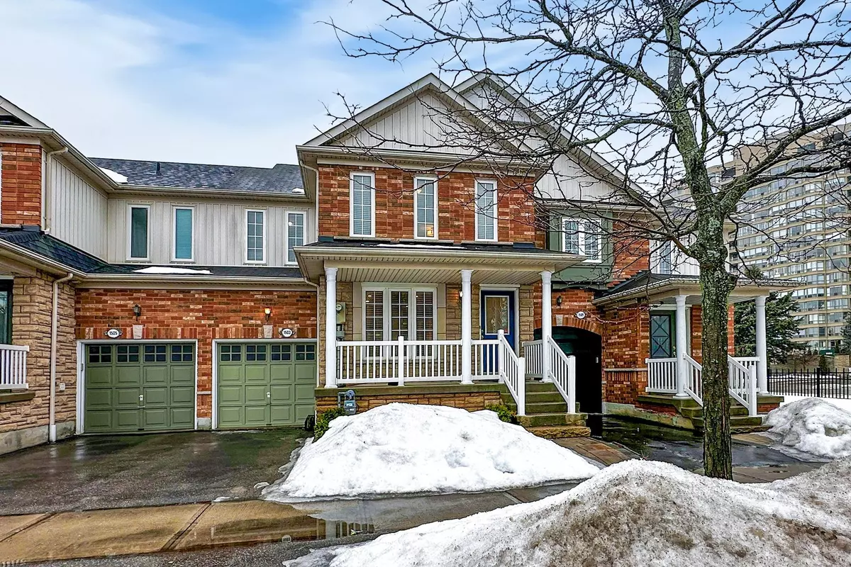 Pickering, ON L1V 7H2,1503 Avonmore SQ