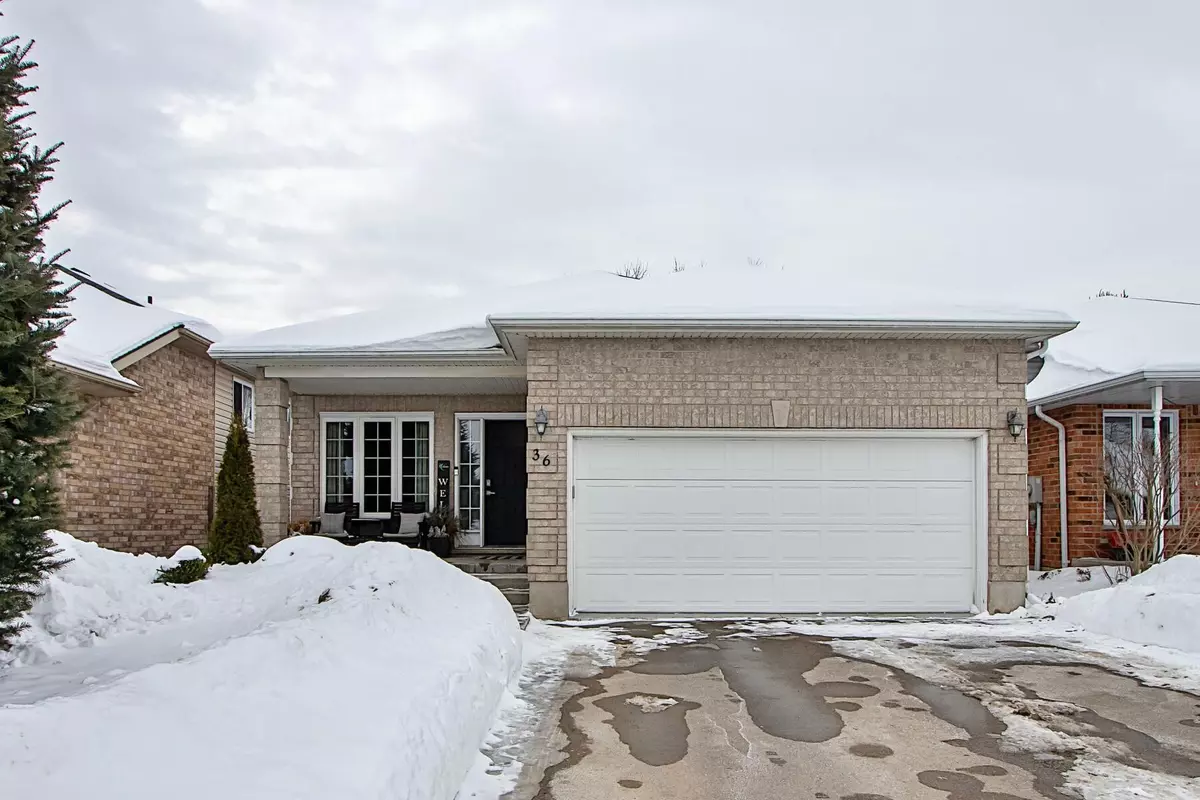 Strathroy Caradoc, ON N7G 4G3,36 Willow CRES