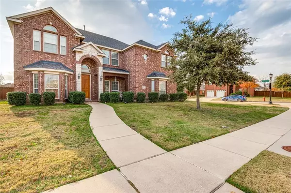 7227 Darsena,  Grand Prairie,  TX 75054