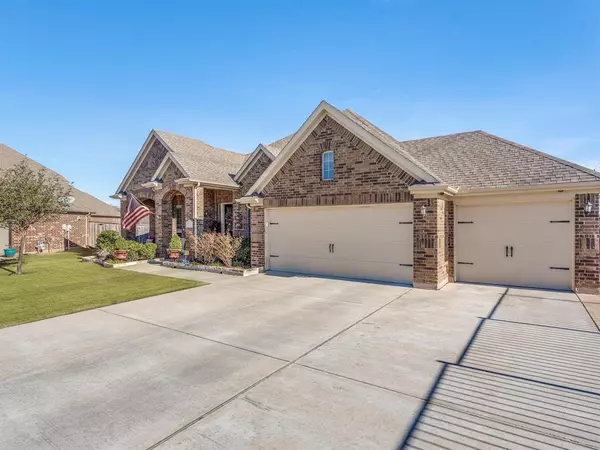 600 Bentley Court, Roanoke, TX 76262