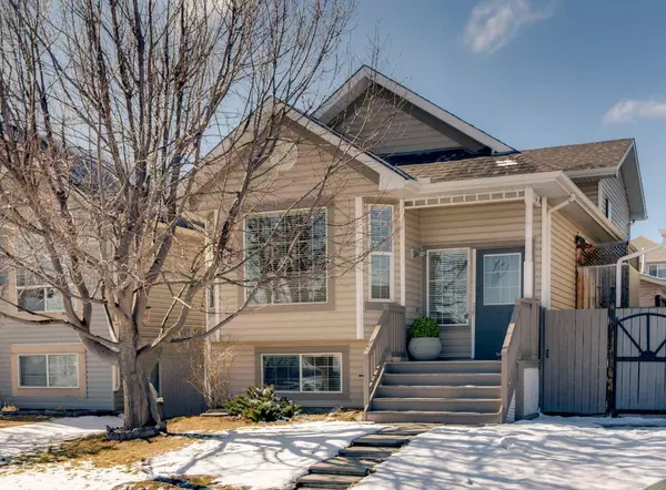 25 Bridleglen RD Southwest, Calgary, AB T2Y 4H1