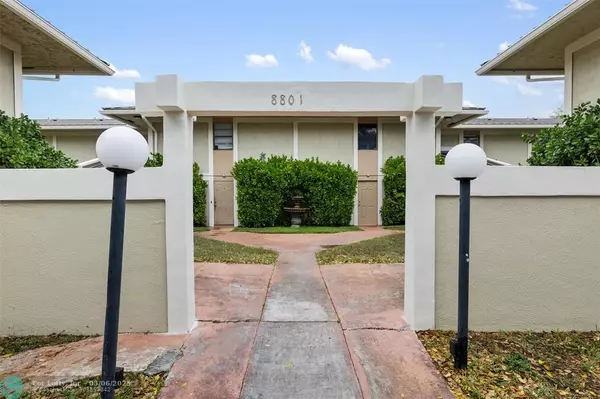 8801 W Sample Rd  #10, Coral Springs, FL 33065