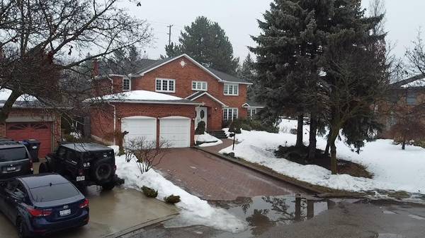 20 Whitmore CT, Brampton, ON L6Z 2A5