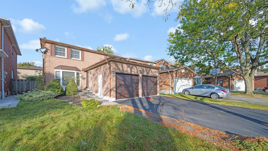 13 Stillwater CRES, Brampton, ON L6X 3K6