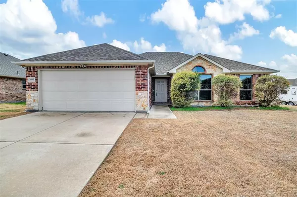 400 Windridge Drive, Little Elm, TX 75068