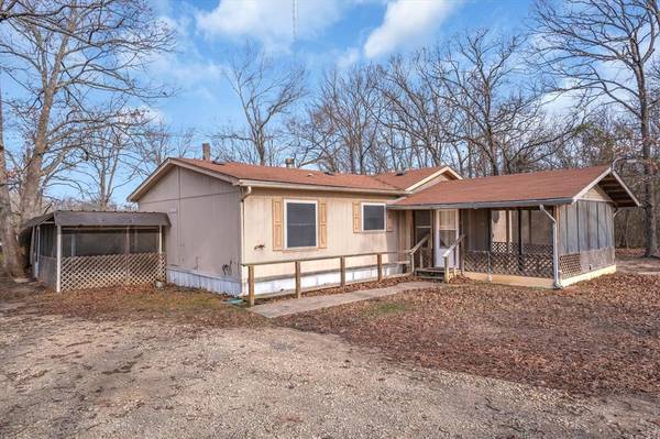 732 State Highway 19, Edgewood, TX 75117