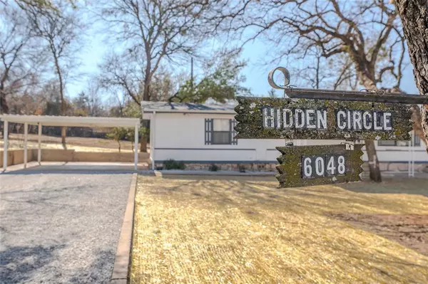 Azle, TX 76020,6048 Hidden Circle