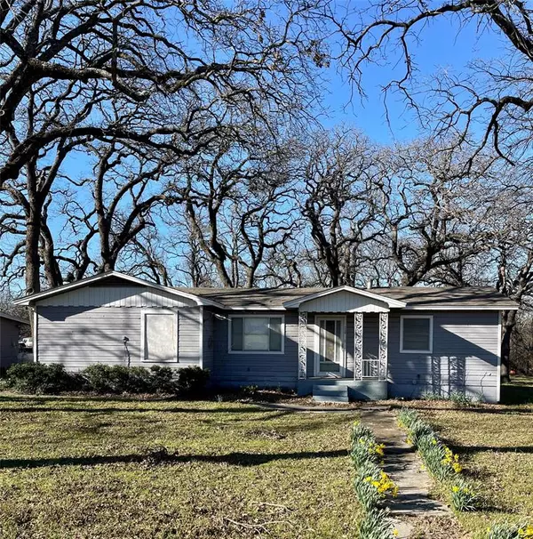 7550 Portwood Road, Azle, TX 76020