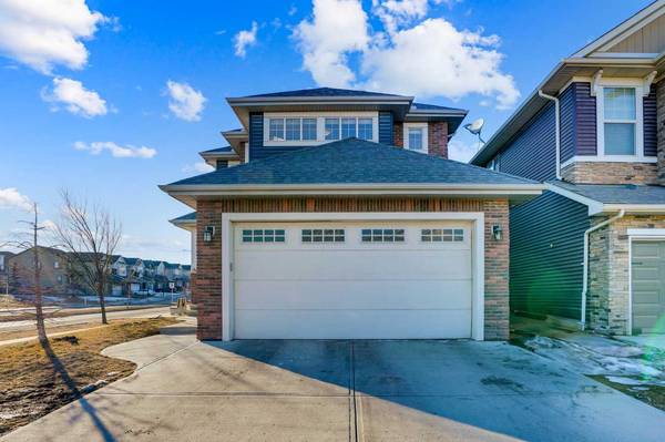 5 Nolanfield PT NW, Calgary, AB T3R 0S7